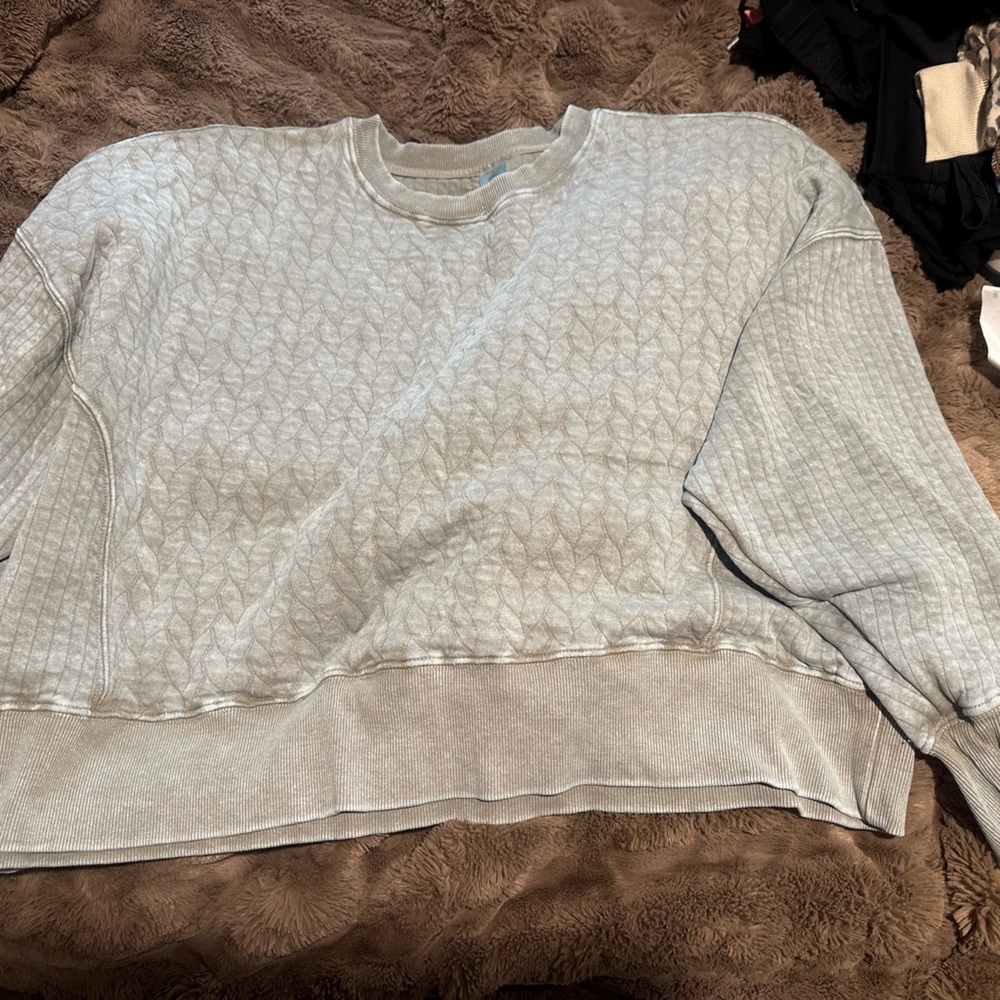 CALIA by Carrie Underwood Light Gray Quilted Pullover Sweatshirt